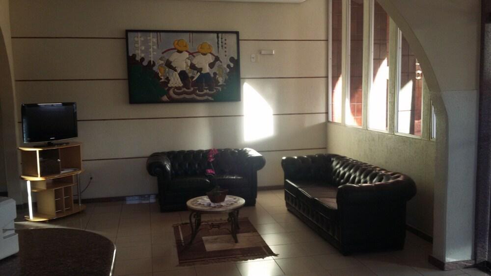Hotel Central Estalagem 2*